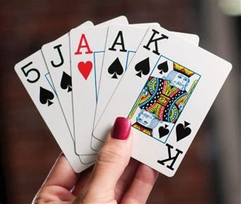 45s online card game.